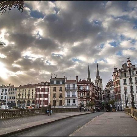 Cosy Appartement Bayonne Historique Exterior foto