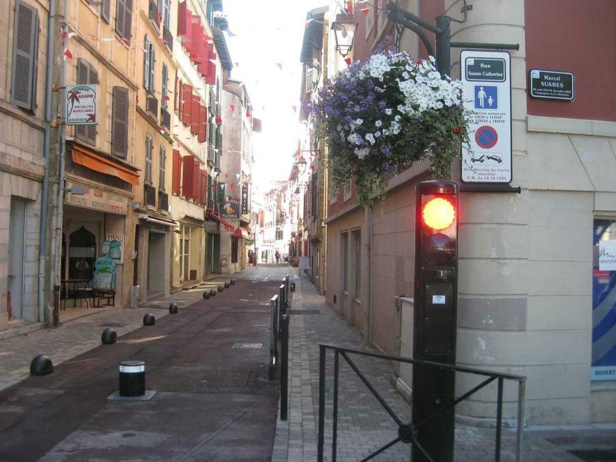 Cosy Appartement Bayonne Historique Exterior foto